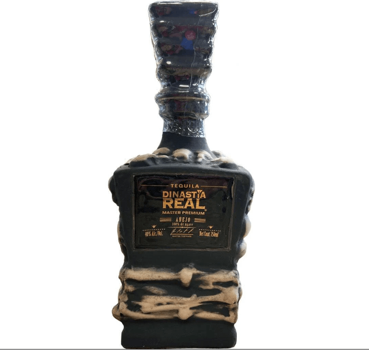 Dinastia Real Tequila Anejo Ceramic Craneo - Liquor On Broadway