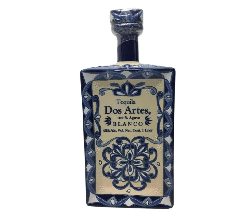 Dos Artes Blanco 1 Liter Hand Painted (Ceramic Bottle) - Liquor On Broadway